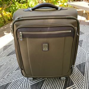 TRAVELPRO | Carry On Luggage